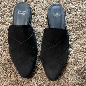 Women’s suede Eileen Fischer flats